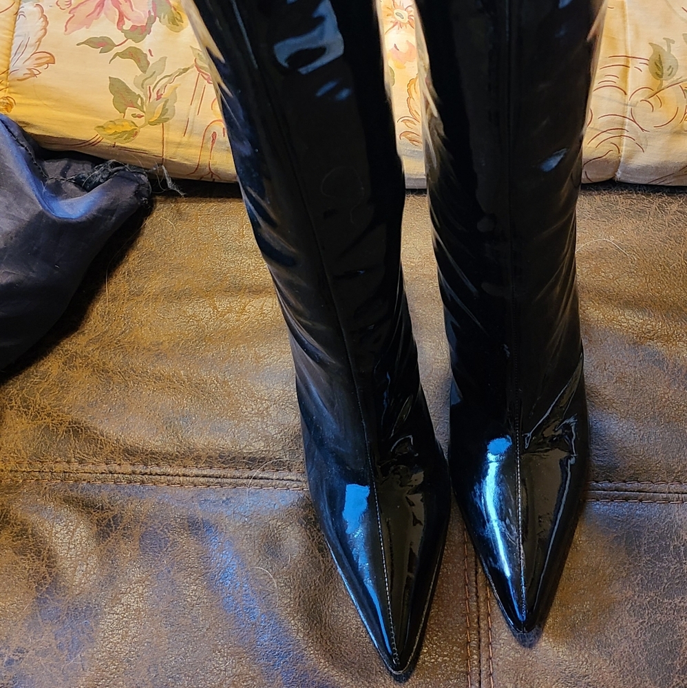 Gorgeous Gucci Patent Leather Boots